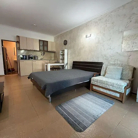 Апартамент Cozy In Saint George Palace By Flat Mаnager *